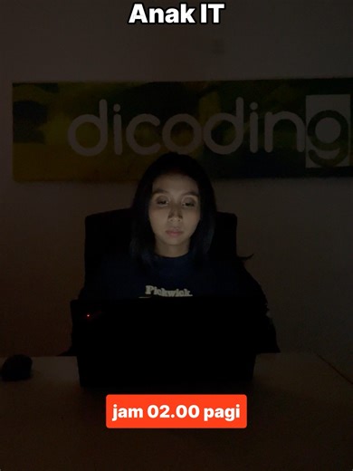 Pas begadang debugging tengah malem, biasanya ditemenin siapa guys?🫣 Tiati lho, jangan keseringan debugging tengah malem.👻 Biar debugging enggak ngabisin waktu, kamu harus belajar fundamental programming! Yuk belajar di dicoding.com/tempa. Kamu juga bakal dapet benefit: 📚 Kesempatan konversi hingga 20 SKS (opsional) 👨‍💻 Sesi tatap muka untuk belajar tech dan soft skills bersama Expert 💻 Review kode langsung oleh Expert\t 🤗 Praktik bikin portofolio lewat Capstone Project Cocok buat kamu pr