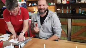 Let me show you how you make a Moravian star aka a Herrnhuter Sterne. 🌟 These stars are deeply connected to the advent / Christmas period and are handmade with lots of love and patience. ❤ It symbolises the star that guided the 3 kings to Jesus in Bethlehem and is now used around the world to light up homes, Christmas markets and churches in all colours and shapes. As part of my challenge I had to make one... 😉 #DestinationChallenges with Saxony Tourism Oberlausitz.com #VisitSaxony #MoravianSt