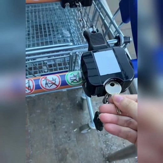 Cart Hacks #shopping #shoppinghacks #shoppingtricks #fypシ #dailyhacks #lifehacks #usefulhacks #tipsandtricks #wowhacks #coolhacks #hacksforyou #hackss