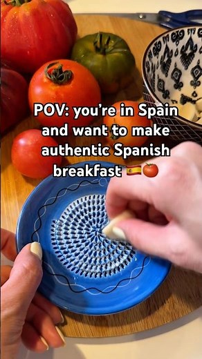 Making Authentic Pan con Tomate in Spain🇪🇸🍅