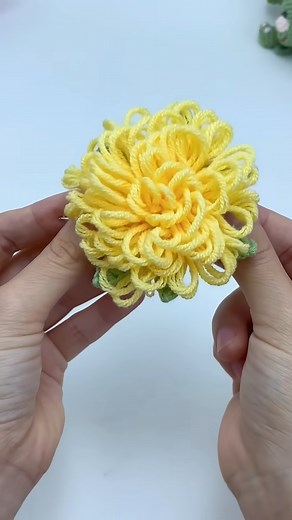 1.8M views · 20K reactions | Crochet flower #crochet #crochetflower #flower #howtocrochet #diy #handmade #fyp #tutorial #crochettutorial #pattern #crochetpattern | Crochet Nature | Facebook