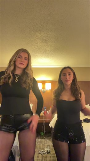 Isabella Lee (@isabellailee_)’s videos with original sound - Riondadon