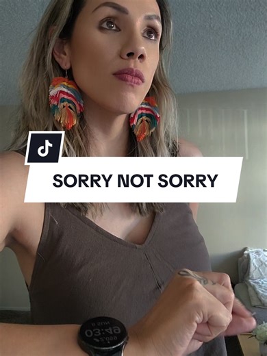 Me tomo tiempo descifrarlo y mas tiempo admitirlo. Por un tiempo me perdí pensando que TENIA que darles una familia a mis hijos y perdí de vista lo mas importante. #amorpropio #healing #journey #saludmental #amorproprio