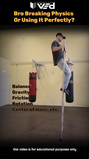 Bro breaking physics or using it perfectly? 😳🧠 #physics #science #experiment #shortsfeed #viral #trending #amazing #engineering #genius #mindblowing #opticalillusion #gravity #mechanics #sciencemagic #smartwork #worldwideviral #youtubeshorts #physicsfun #realphysics #sciencefacts Is he breaking physics rules or using them like a genius? 🤯 Watch closely—this mind-twisting science trick proves that physics isn’t boring… it’s SUPERPOWER in real life! ⚡ If you love crazy experiments, mind illusio