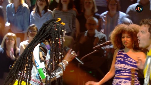 Un medley électrique ⚡️ Lamomali et Oxmo Puccino chantent "Bal de Bamako" et "Machistador" dans une ambiance survoltée ! Retrouvez "Taratata 100% live" sur notre plateforme france.tv 👉 bit.ly/Taratata-FTV | France tv
