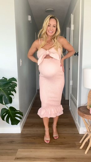 63K views · 30 reactions | Help! 1,2,3,4,5 for my baby shower this weekend?? I really can’t decide 浪 Let me know if you want links to anything! Only 2 of them are maternity, the others are not. #babyshower #35weekspregnant #maternitydress | ActionJacquelyn | Facebook