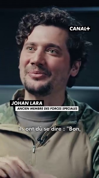 Un ancien militaire analyse les techniques de combat d'Ana De Armas 😭