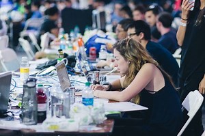 Students from across U.S. test programming skills, creativity at LA Hacks
