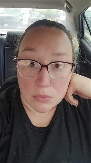 I hope one day my neighbor will get the therapy she needs...out here yelling at kids for nothing. Then hiding from me when I go outside🙄 #kid #therapy #neighbor #mental #karen