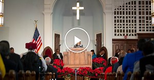 Clinton Pays Tribute to Rosa Parks