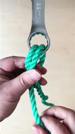 Super simple and practical trailer hitch knot
