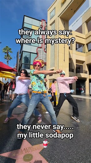 Where is Mystery? Soda Pop Dance in Public Kpop Demon Hunters
