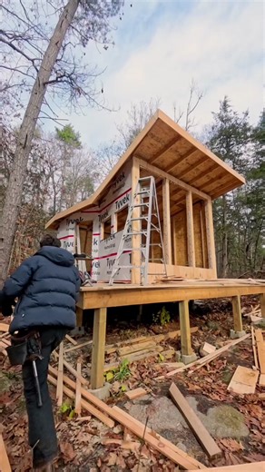 Understanding Tar Paper in Roofing and Construction