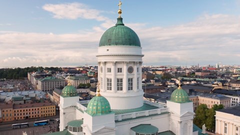 Helsinki Cathedral: Drone tour of Senate Square in Finland's capital