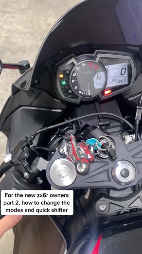 Pro Tips for Kawasaki ZX636ZX6R Owners: Mode Shifter and Quick Shifter Tutorial
