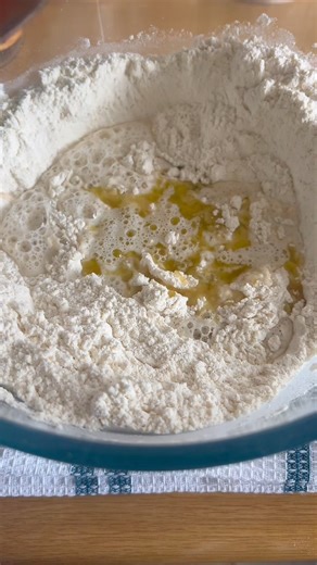 This is one of my budget beater meals Let’s make beef bones and vegetable dombolo using Pick n Pay ingredients The meal can serve 3 people and it’s only R100 as some of the ingredients you would have at your pantry | Chef Sipho Gourmet Meals