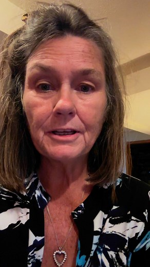 My new obsession. I enjoy wire wrapping shells to wear as jewellery! I am seeking constructive feedback on the sale ability of this art form. The outcome of each piece makes me happy and leaves me with a sense of satisfaction and accomplishment. Which is why I enjoyed cooking at Huck Finns as much as I did. | Linda Coulter