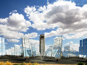The Promise of Particles: A Solid Bet for Concentrating Solar-Thermal Power