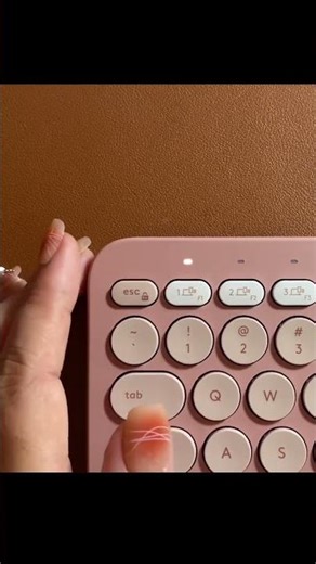 Unboxing the Logitech Pebble Keys 2! #keyboardunboxing #logitech