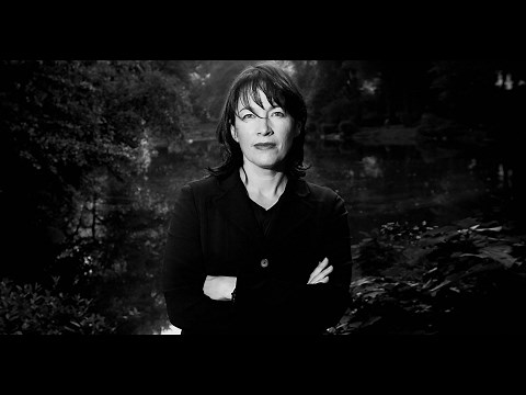 Alice Sebold interview on "The Lovely Bones" (2002)