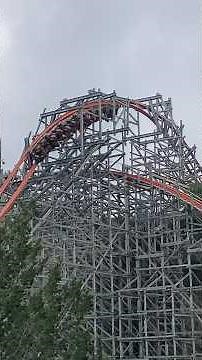 Iron Rattler | Six Flags Fiesta Texas | Roller Coaster | Hybrid Coaster | Inversion | Fun | Sky