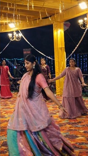 Joo Joom gujarati song ras garba program #garba #dance #girlsdance #joomjoom #shorts #shortsfeed