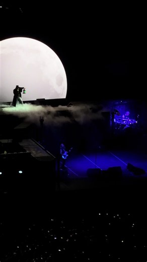 Iron Maiden Fear of the Dark live at San Siro — Run For Your Lives Tour