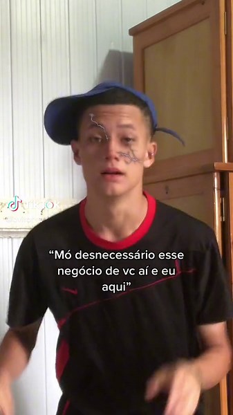 Expressive Gestures in Conversational Video