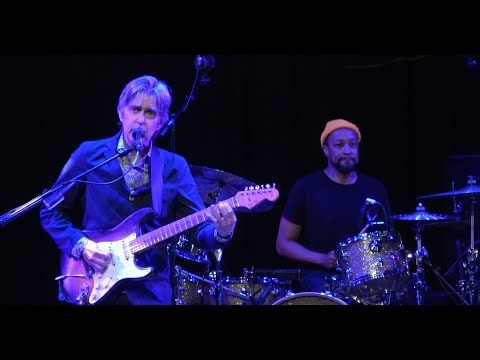 ERIC JOHNSON 10/4/25 "Desert Rose/Cliffs of Dover" Fairfield, CT 4K