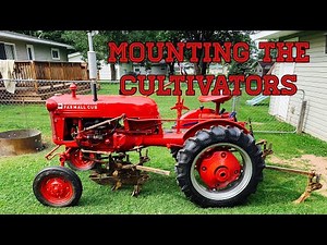 Mounting the cultivators on the Farmall Cub