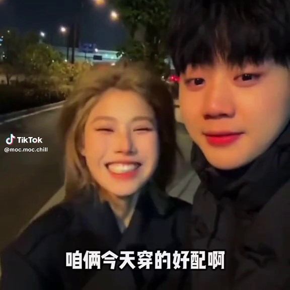 Có cậu bên cạnh, ngày bình thường cũng hóa đáng yêu. 🥰💗 #MocMocChill #TinhYeu #Couple #DeThuong #HanhPhuc