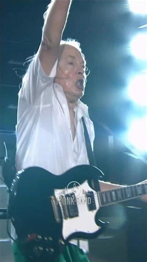 Power Up Tour AC-DC #acdc #angusyoung #robertjohnson #monkband