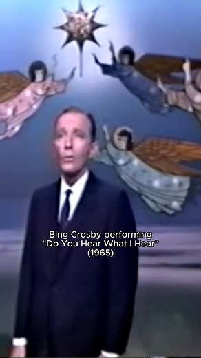 575K views · 27K reactions | Do you hear what I hear? ❤️ The sound of Bing, carols, and Christmas cheer right around the corner... | Bing Crosby | Facebook