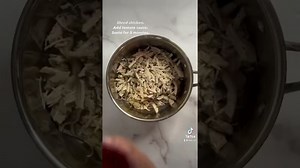 Dominican pastelitos de pollo 🇩🇴 empanada #shorts easy lunch box ideas #kidslunch #schoollunchideas