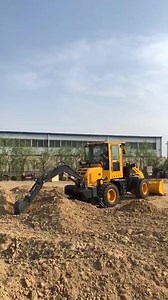 #BackhoeLoader Powerful loading force and digging force, bucket automatically laid flat at high dumping position, working time is shortened greatly, and the working efficiency is improved greatly. http://www.hwchinamachinery.com | Hengwang Group Construction Machinery