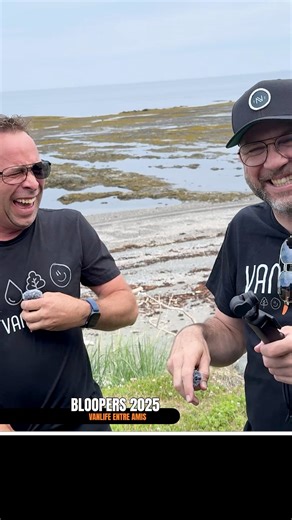 Notre bilan 2025? Ce serait en bloopers 😅 Pas de récapitulatif parfait, pas de chiffres, pas de montage sérieux. Juste ce qu’on trouve le plus important : le plaisir, l’amitié… et quelques belles niaiseries. Parce qu’au final, c’est ça Vanlife entre amis. 🧡 | Vanlife Entre Amis