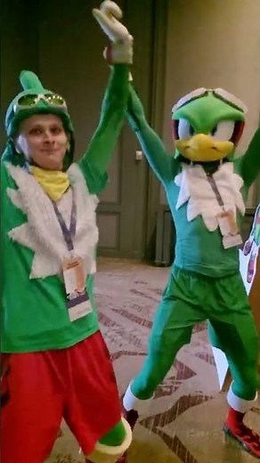 Brothers of a Feather Jam Together (feat. ‪@JetTheHawkUK‬)