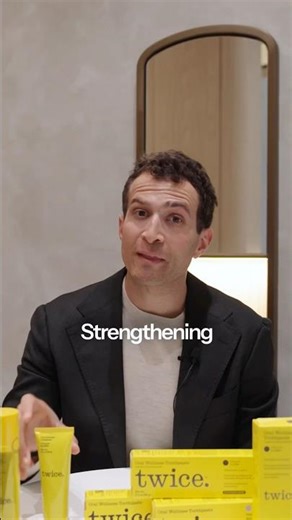 Have you ever heard of hydroxyapatite? It’s the same mineral that makes up your teeth enamel !✨💎