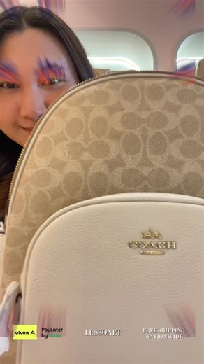 Not sure which size backpack to go for? 樂 Here’s the Coach Court...