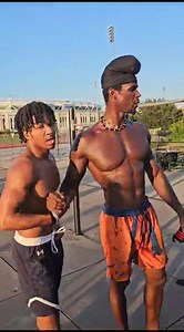 King and prince of calisthenics!! Scott Bernard 💪🏿💪🏿 | The young Jamaican trainer