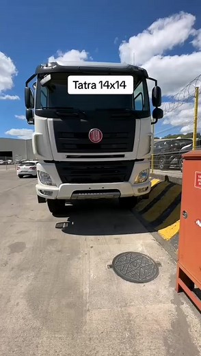Tatra 14x14 Araba İncelemesi ve Özellikleri