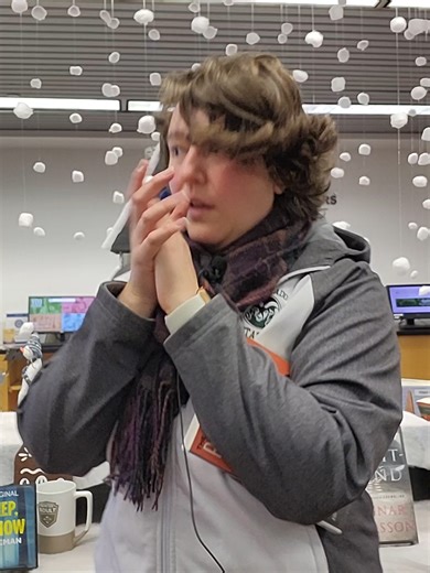 Start your brain-healthy reading habit of 2026 off right! Register for the Winter Adult Reading Program by Jan. 15 to be entered to win a 4-pack of Crumbl desserts every week for a year. Complete 30 days of reading and activities to earn prizes. Calendar, mug, and Crumbl coupon are while supplies last. Learn more at ppld.org/winterreading [Video description: A Library staff member talks about Winter Adult Reading Program. On screen are books, someone reading, this year's mug, and the 2026 calend