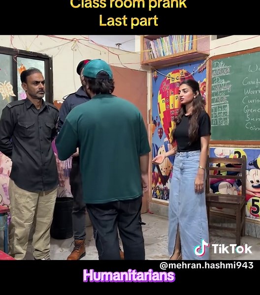 Class room prank part last part #classroomprank #mehranhashmi #humanitarians #fypppppppppppppp #tiktokpakistan