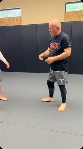 Chad Lyman | Police Jiu Jitsu @c4cpjj @c4c_operator @dwf1029 @lvppa.las.vegas We got asked to show a way to deal with an overhead stab... | Instagram