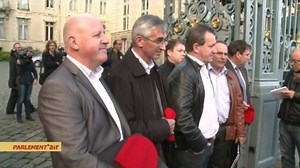 Crise en Bretagne : les bonnets rouges maintiennent la pression sur le gouvernement