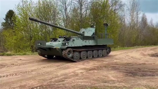 🇷🇺MT-LB, tank destroyer This is a modernized MT-LB, which is a mothballed MT-LB with a Rapira anti-tank gun installed, and a rear-end modification for crew comfort. #mtlb #rapira #mt12 #2a19 #мтлб