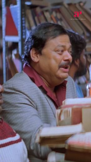 Avanga bookmark la mayil iragu vachittu povaanga! 😅 #bambarakannaley #srikanth #aarthiagarwal #namitha #vadivelu #vikramadithya #shreekumar #ganjakaruppu #singamuthu #cranemanohar #madhanbob #reels #reelsfb | API Tamil Comedy