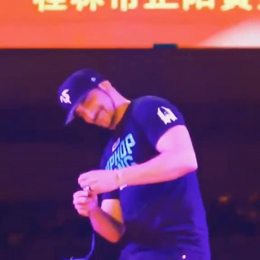 Mr Wiggles (@mrwiggleseb)’s videos with Burn Rubber On Me (Why You Wanna Hurt Me) - The Gap Band