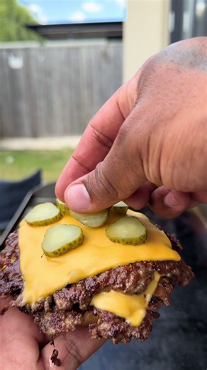 Delicious Double Cheeseburger Recipe You Need to Try