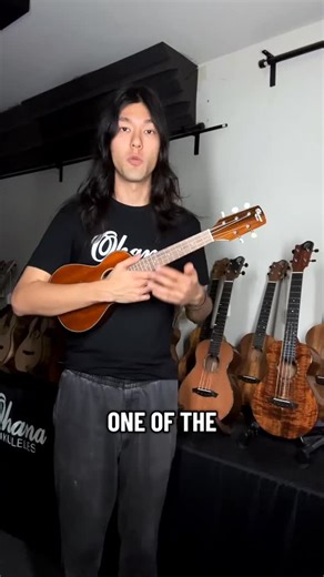 Ohana Ukuleles on Instagram: "@ukulele_sho shows the CK-35G-5 — the original 5 string ukulele! Tuned GgCEA, the top G string is doubled and strung with both a high and low G, with the high G string on the outside. Also available in Tenor size (TK-35G-5)."